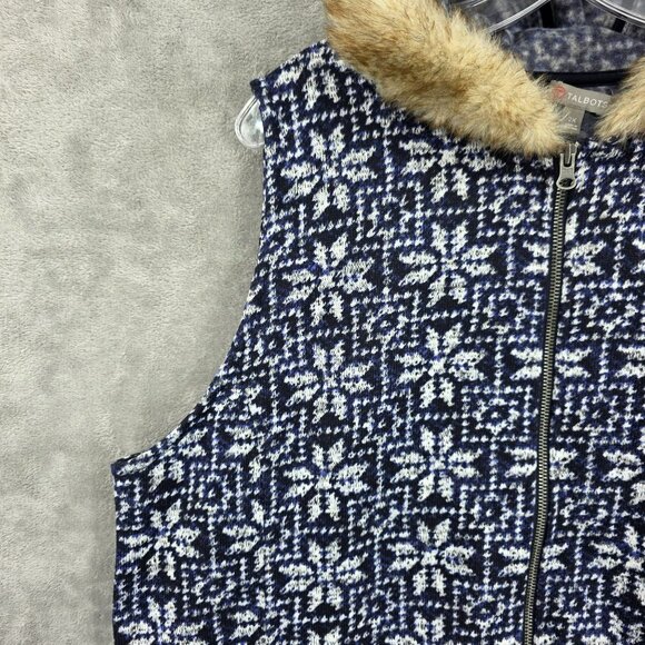 Talbots Hooded Vest 2X Blue White Snowflake Fair Isle Pockets Faux Fur Cozy Zip - Picture 3 of 10